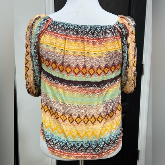 Democracy Short Sleeve Southwest Aztec Ruffled Square Neck Woven Top PM NWT - Picture 4 of 4